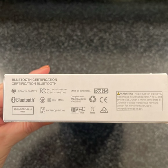 CliqueFie Selfie Stick - Picture 3 of 5